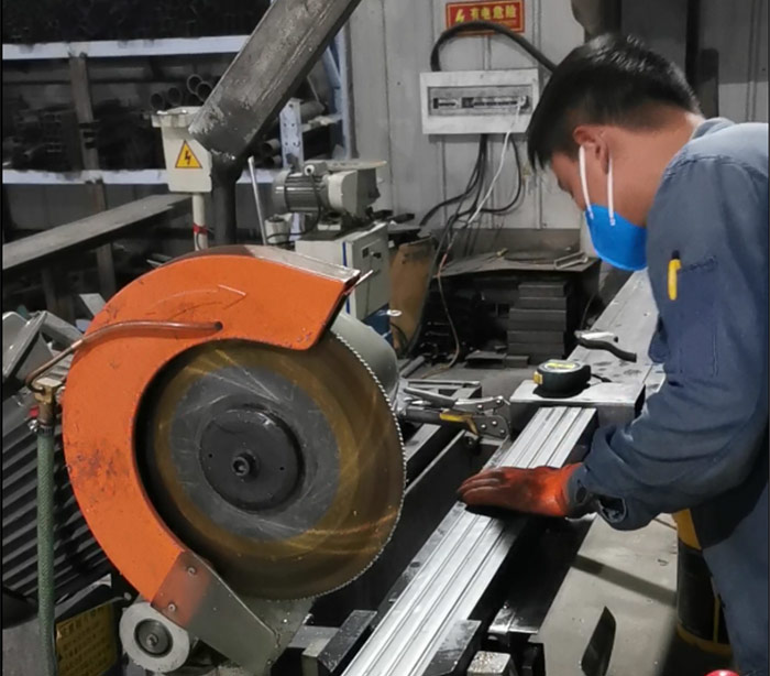 貨架材料注水式切割機(jī)，無塵環(huán)保效率高