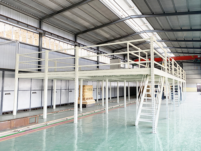 倉(cāng)庫(kù)搭建二層鋼平臺(tái)消防能通過(guò)嗎？