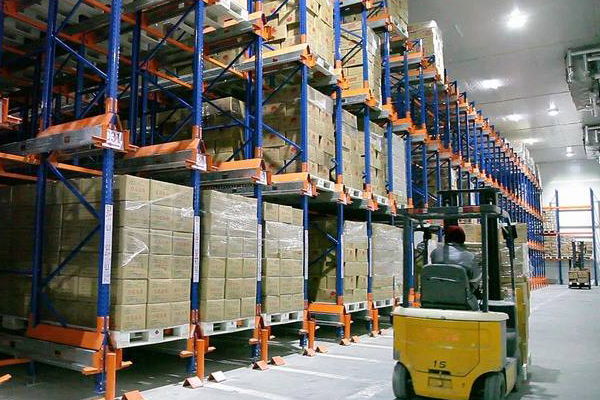 倉(cāng)庫(kù)貨架都有哪些類(lèi)型，該怎么選擇？